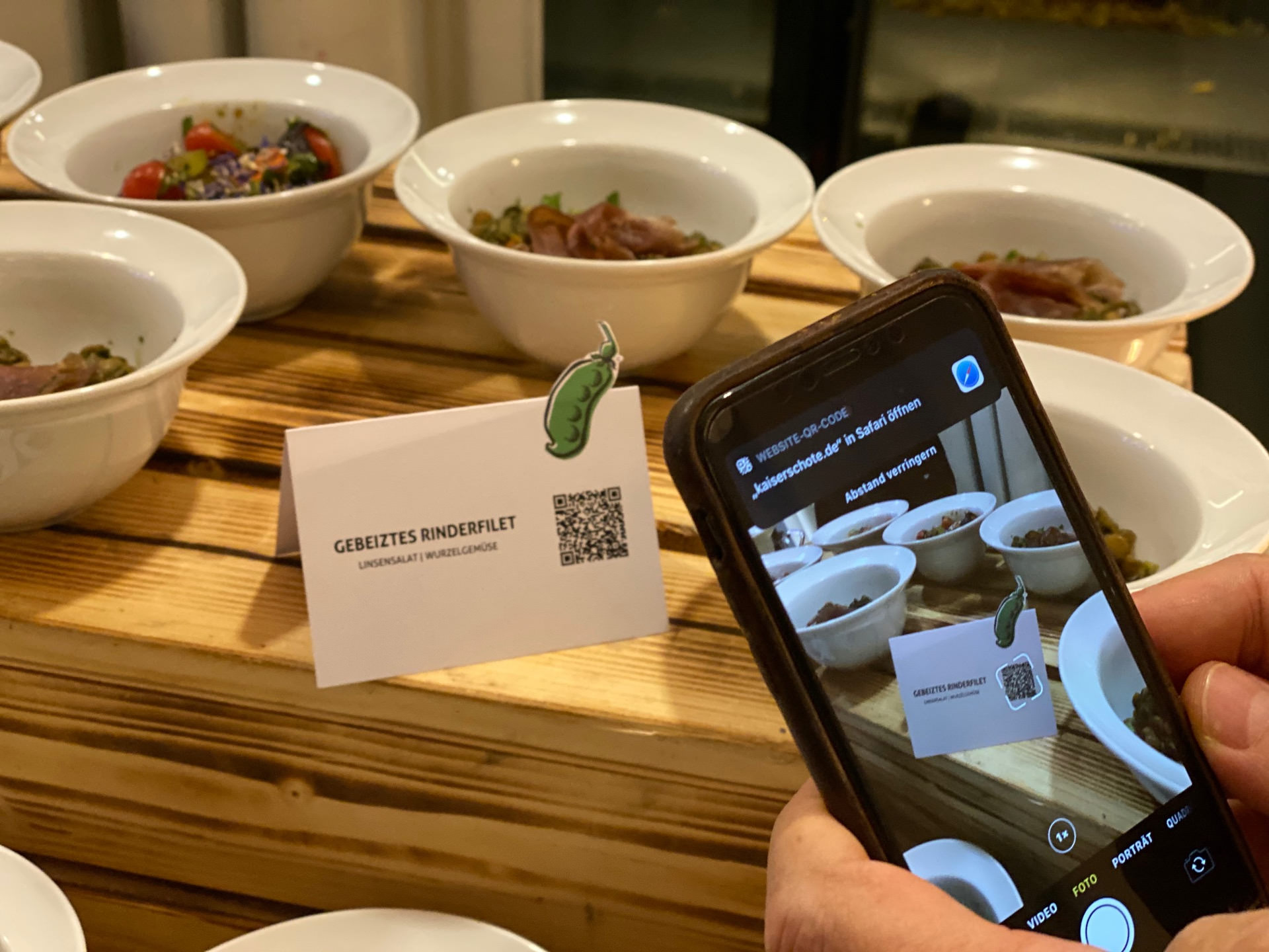 Catering mit Rezepten für die Gäste über QR-Codes